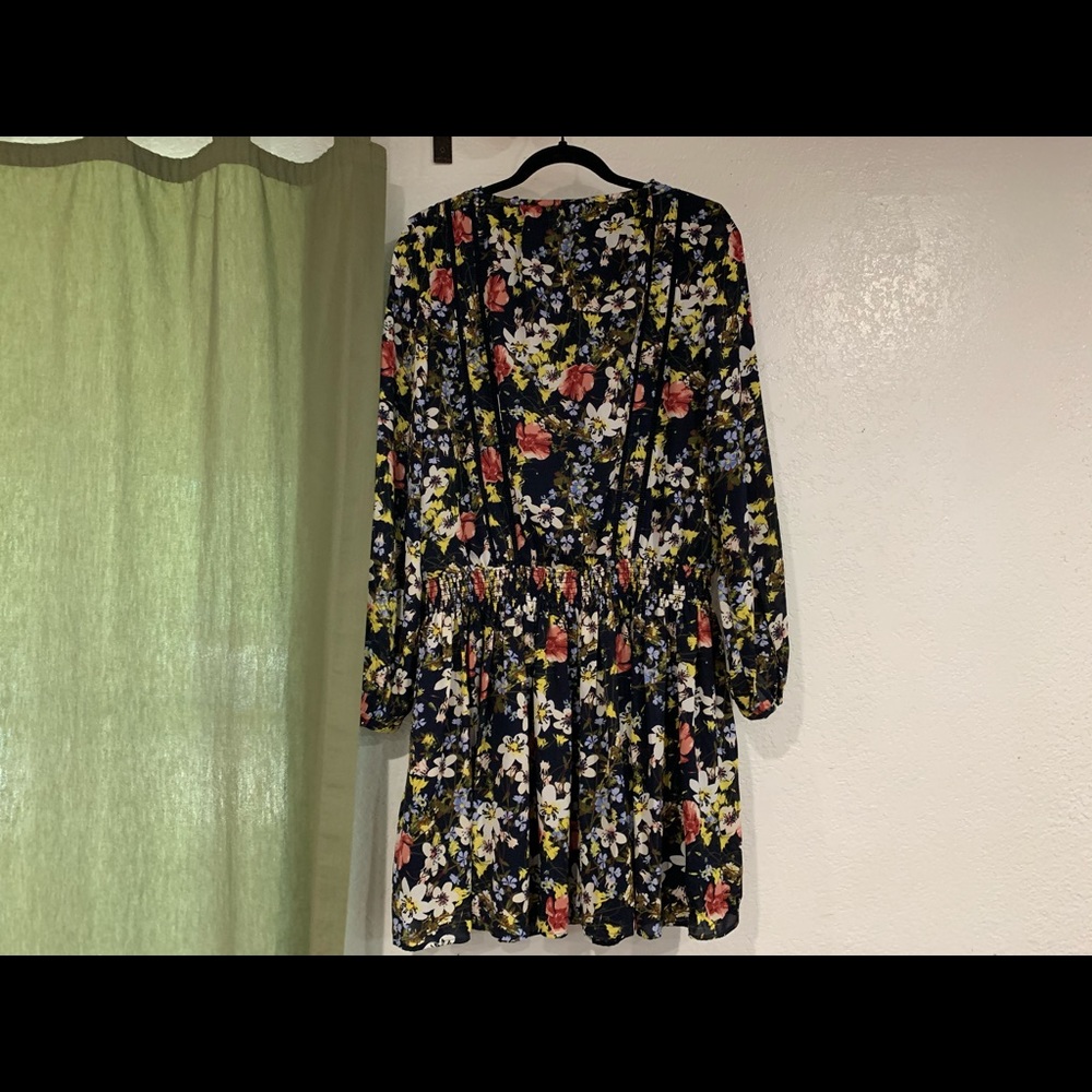 Banana Republic Long Sleeve Floral Navy Valeri Dress Medium